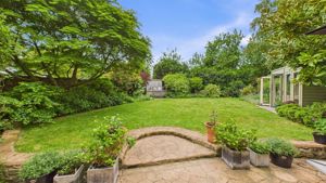 Photo 27- click for photo gallery